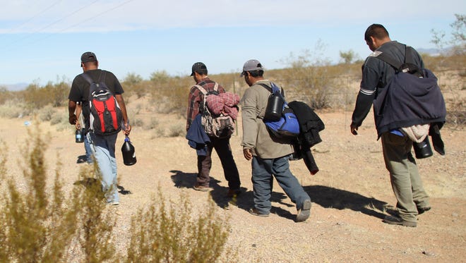 En el desierto las temperaturas son más extremas, lo que pone en riesgo la vida de los inmigrantes.