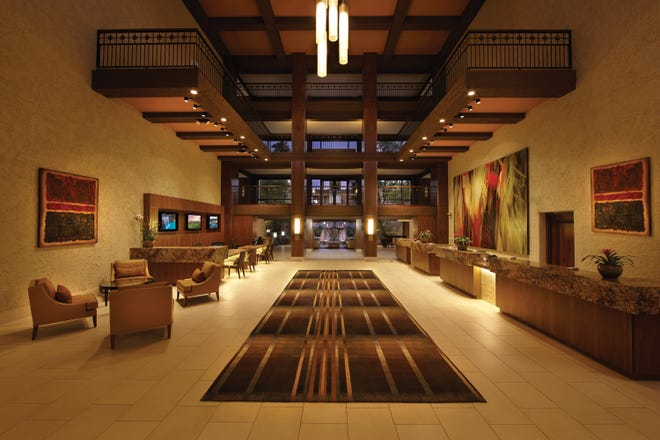 The lobby at Hilton Phoenix Resort at the Peak.