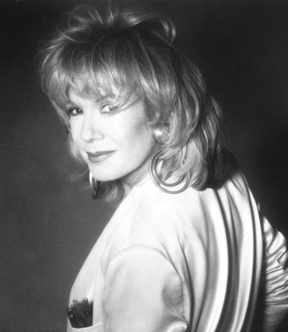 Vikki Carr in 1991. That year, she released the album "Cosas del Amor," which spent one month atop the U.S. Latin chart and won a Grammy.