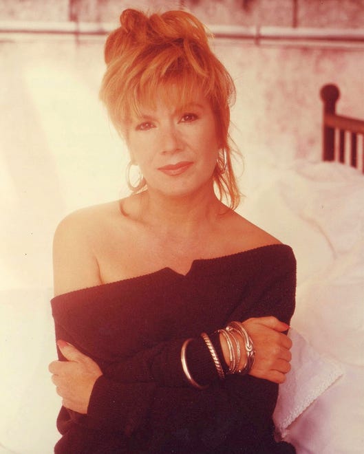 A Vikki Carr promotional image from the late '80s.