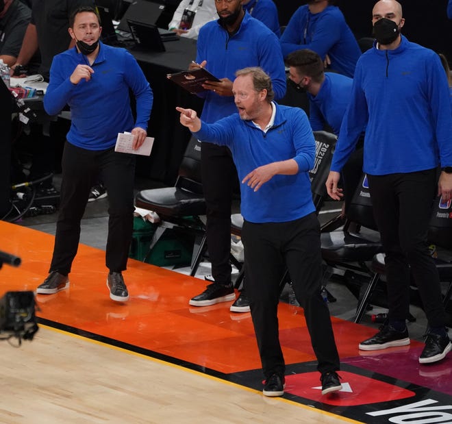Milwaukee Bucks head coach call a play during the fourth quarter of Game 5 of Bucks 123-119 win over the Phoenix Suns in the NBA Finals at Footprint Center in Phoenix on Saturday.