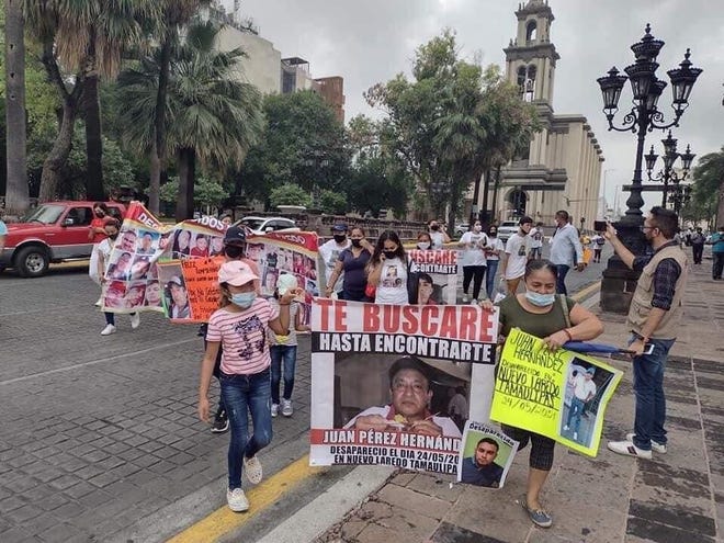 The collective "We All One, Searching for Disappeared from Nuevo León in Nuevo Laredo, Tamaulipas," traveled to Mexico City in August to demand the president meet with them.