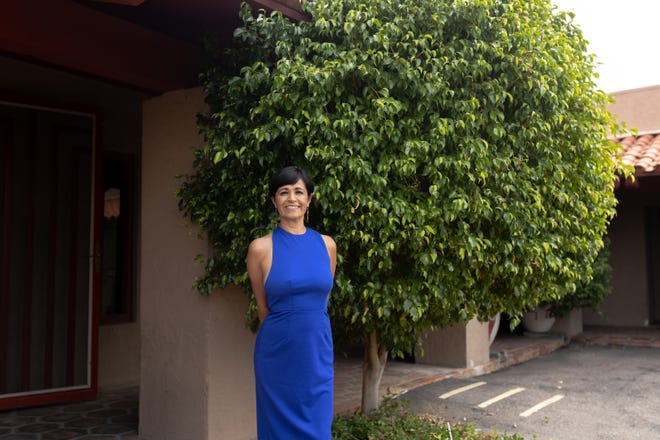 Yolima Otálora es la directora de Interlingua, una academia de lenguaje en Phoenix.