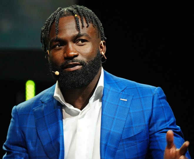 Cardinals running back Eno Benjamin talks about his experiences from high school to the pros during the 2022 Arizona High School Sports Awards show on Saturday night in Tempe.