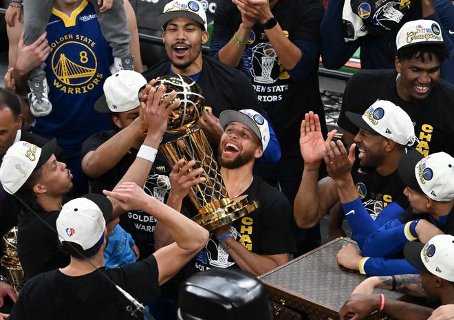 Game 6: Steph Curry and the Warriors celebrate after closing out the Celtics.