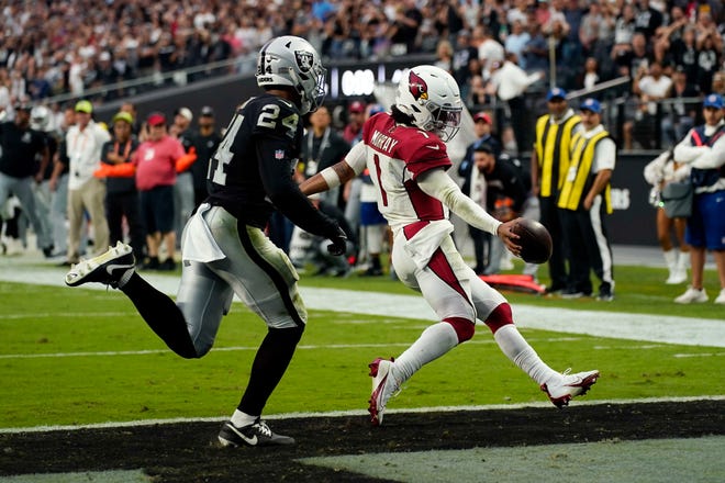 Arizona Cardinals quarterback Kyler Murray runs in for a touchdown as time expires during the fourth quarter of an NFL football game against the Las Vegas Raiders Sunday, Sept. 18, 2022, in Las Vegas.